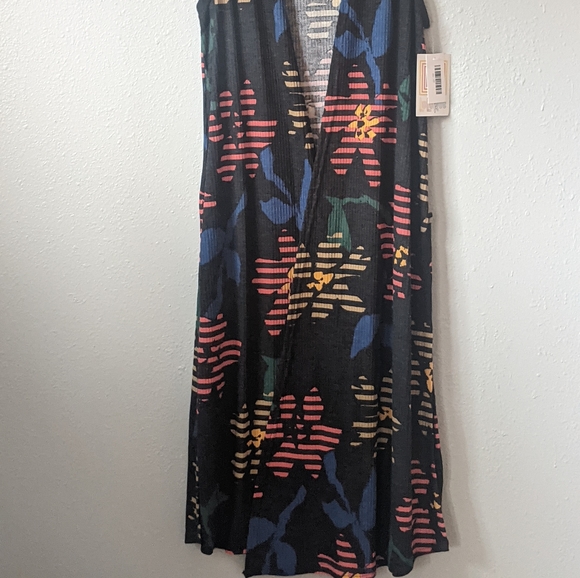 New Joy Vest XS (0-4) - Picture 2 of 7